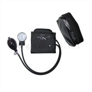 Dospělý Manuální manžeta krevního tlaku, dual tube manžeta s tlakoměrem a inflační žárovkou, s vepřovým sáčkem.
